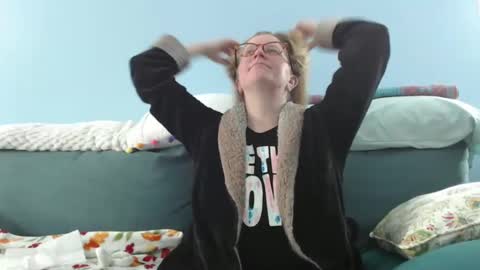 Chelsea online show from February 24, 2025, 5:42 pm