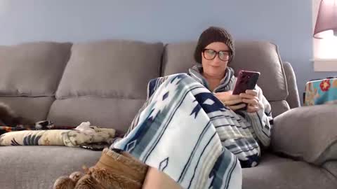 Chelsea online show from November 17, 2025, 3:51 pm