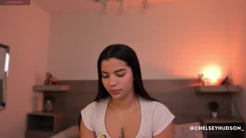 chelsey_hudson online show from January 14, 2026, 12:22 pm