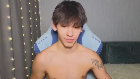 Snapshot of chem1ko chatting on October 26, 2025, 8:20 am LUCASRYANPVT IS OPEN online show from October 26, 2025, 8:20 am