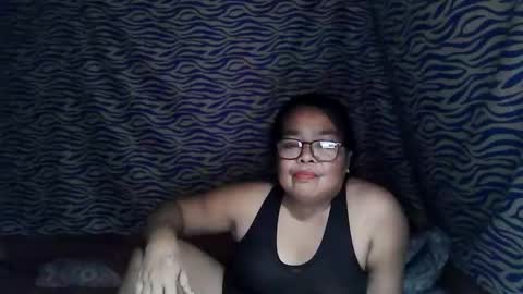 chenita_kits online show from December 20, 2025, 11:39 am