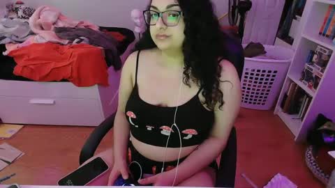 Snapshot of chericheesecake chatting on February 27, 2025, 9:25 pm chericheesecake online show from February 27, 2025, 9:25 pm