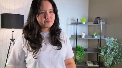 Snapshot of cheriegruba chatting on November 4, 2025, 11:09 am Nella online show from November 4, 2025, 11:09 am