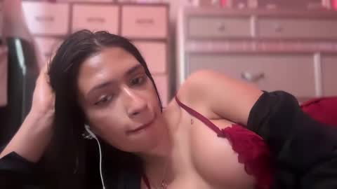 cherliecarmen online show from February 20, 2025, 6:02 pm