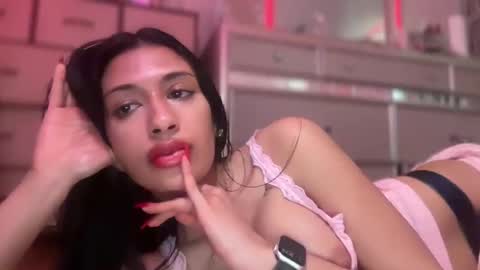 cherliecarmen online show from March 6, 2025, 3:24 am