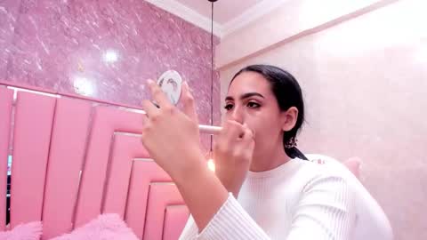 Snapshot of cherry__sweet_ chatting on November 30, 2025, 11:36 am Emma online show from November 30, 2025, 11:36 am