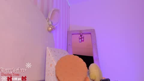 Cherry online show from December 12, 2024, 2:04 am