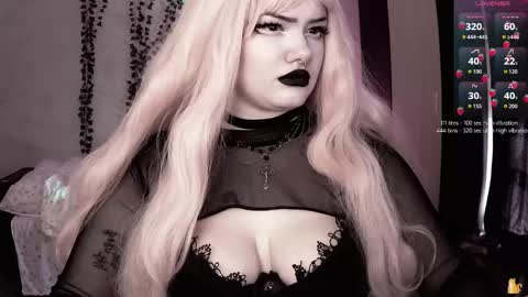 cherry_elfcat online show from September 26, 2025, 6:06 am