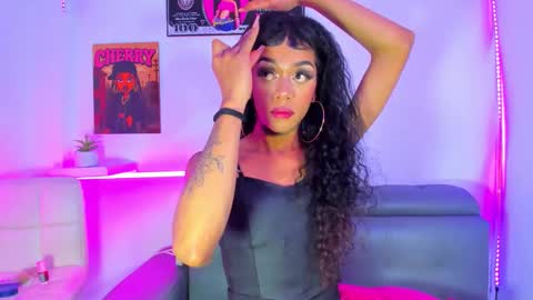 Snapshot of cherry_gate chatting on September 12, 2025, 11:10 am cherry_gate online show from September 12, 2025, 11:10 am