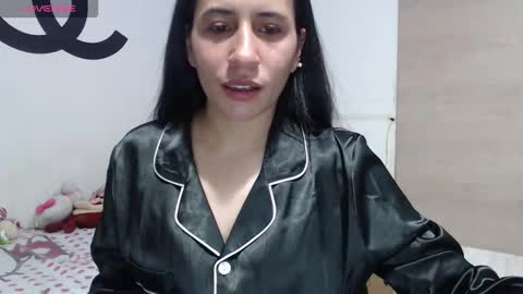 Snapshot of cherry_hc chatting on October 10, 2025, 1:26 am Nezumy Rey online show from October 10, 2025, 1:26 am