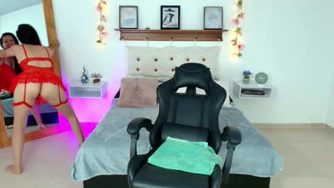 irene online show from October 15, 2025, 9:04 pm