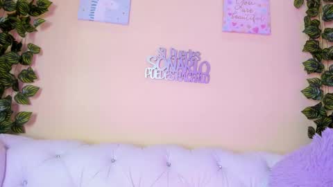 Sussan Cherry  online show from December 7, 2024, 9:06 am