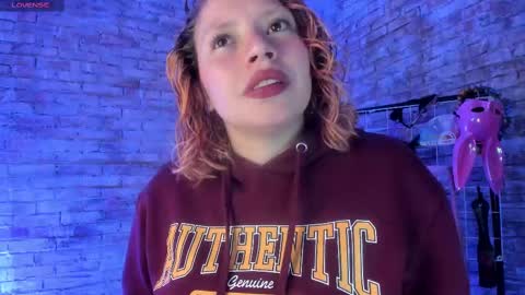 Snapshot of cherry_xoxx chatting on September 20, 2025, 11:33 am     online show from September 20, 2025, 11:33 am