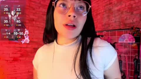 Snapshot of cherry_xoxx chatting on October 4, 2025, 11:19 am     online show from October 4, 2025, 11:19 am