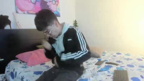 cherryandcreamsd online show from December 22, 2025, 4:31 am