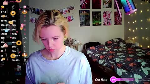 cherrybaby_0 online show from December 19, 2024, 5:29 am