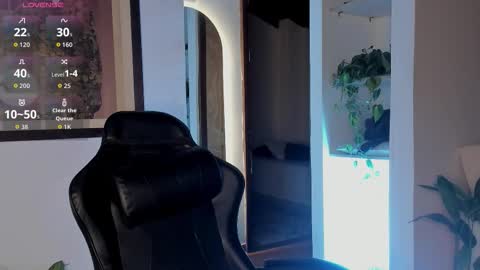 Cherry Lady online show from December 4, 2025, 2:10 am