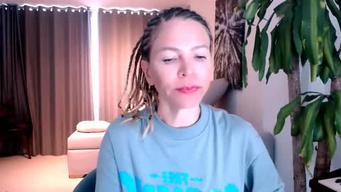 Anna online show from February 3, 2026, 12:43 pm