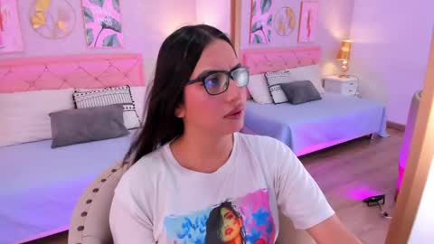 Cherry online show from April 21, 2026, 1:17 pm