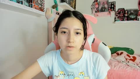 cherrycute666 online show from December 26, 2024, 1:29 am