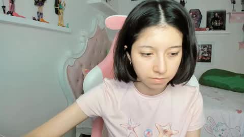 cherrycute666 online show from May 9, 2026, 12:27 am