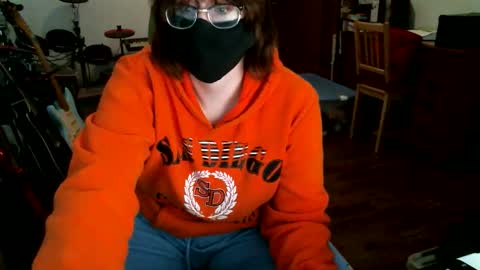 Snapshot of cherubimwillow chatting on December 1, 2025, 4:45 pm cherubimwillow online show from December 1, 2025, 4:45 pm