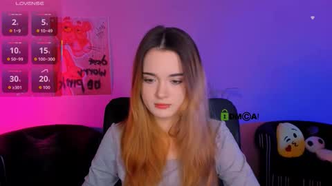 Your cutie online show from December 19, 2025, 7:54 pm