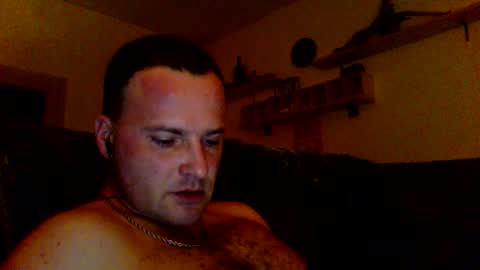 Snapshot of cheryloverboy chatting on March 15, 2026, 11:44 pm cheryloverboy online show from March 15, 2026, 11:44 pm