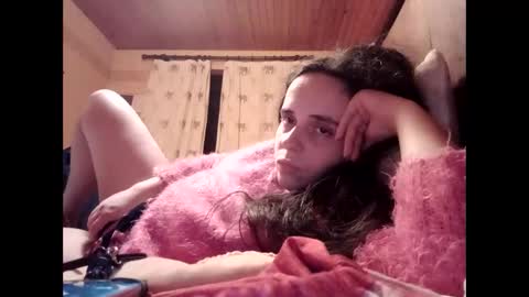 Snapshot of cherymoon89 chatting on February 25, 2025, 9:46 pm CherryMoon online show from February 25, 2025, 9:46 pm