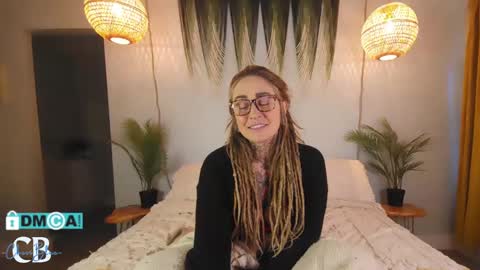 Snapshot of cheviblue chatting on January 24, 2025, 3:34 pm Chevi Blue online show from January 24, 2025, 3:34 pm