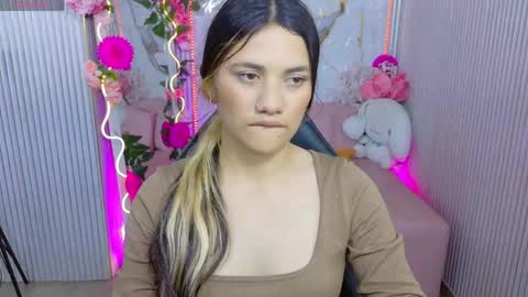 Snapshot of chiara_tay chatting on June 2, 2026, 7:16 pm Chiara online show from June 2, 2026, 7:16 pm