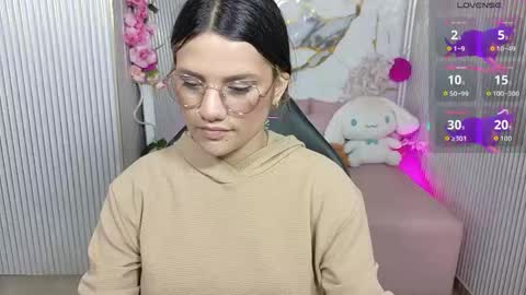 Snapshot of chiara_tay chatting on June 8, 2026, 7:03 pm Chiara online show from June 8, 2026, 7:03 pm