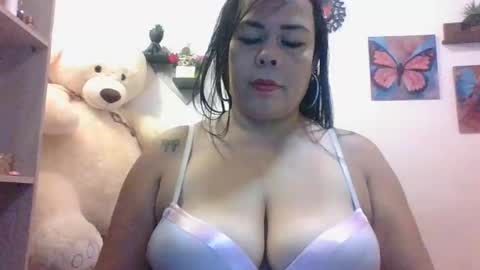 ChiaraFioree online show from September 25, 2025, 8:45 pm