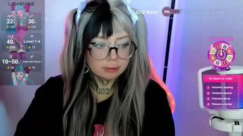 Snapshot of chibiis chatting on May 25, 2026, 9:37 am Chi online show from May 25, 2026, 9:37 am