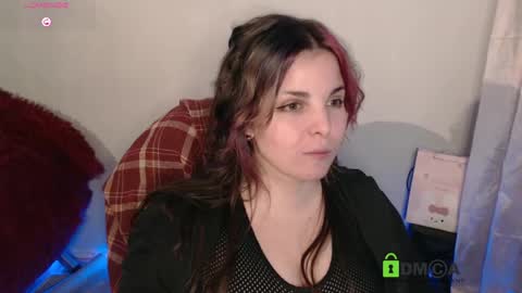 Saya online show from December 10, 2024, 10:47 pm