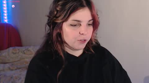 Saya online show from February 5, 2025, 11:34 am