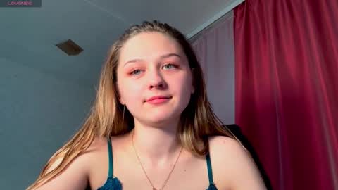 Sasha online show from September 27, 2025, 1:38 pm