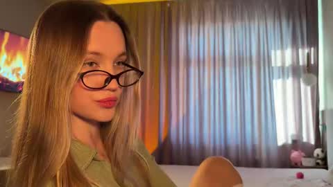 Goddess Vika - owner of all ur money online show from March 20, 2026, 1:49 pm