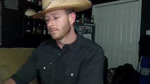 Snapshot of chillinthemosttt chatting on December 6, 2024, 4:25 am Chillinthemosttt online show from December 6, 2024, 4:25 am