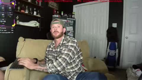 Snapshot of chillinthemosttt chatting on November 12, 2025, 2:34 am Chillinthemosttt online show from November 12, 2025, 2:34 am