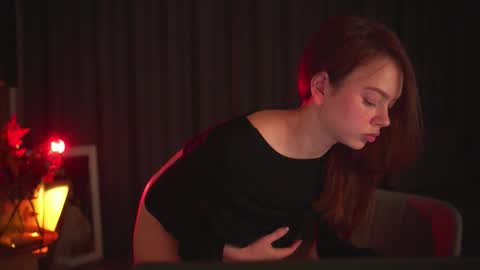 chillwithstacy online show from December 17, 2025, 10:49 pm