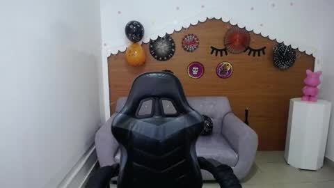 Kelly online show from October 16, 2025, 12:50 pm