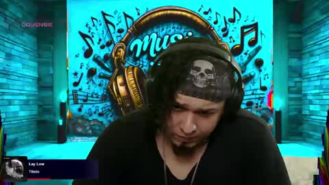 Enrique online show from March 12, 2025, 1:14 am