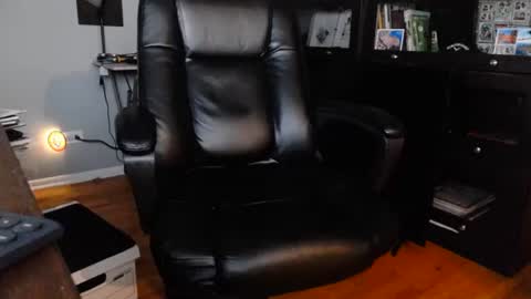 chiphoneman online show from January 15, 2025, 11:21 am