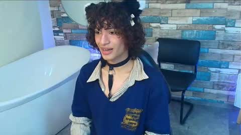 chipi_tay online show from February 2, 2026, 7:12 pm