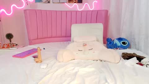 Snapshot of chiquibumbun chatting on February 25, 2025, 8:25 am sophia online show from February 25, 2025, 8:25 am