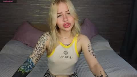 Chloe online show from June 8, 2026, 12:49 pm
