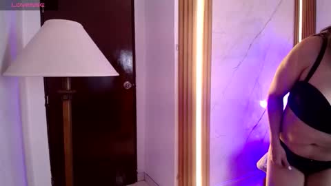 Chloe  online show from February 3, 2026, 12:54 pm