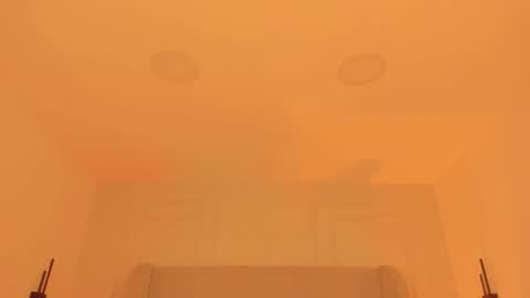 Chloe online show from December 14, 2025, 12:32 pm