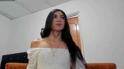 Snapshot of chloe_evanx_ chatting on January 8, 2025, 7:03 pm Chloe Evanx  online show from January 8, 2025, 7:03 pm